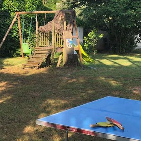 Gite 2-4 Couchages Situe Dans Un Magnifique Jardin Saint-Vivien  Exterior photo